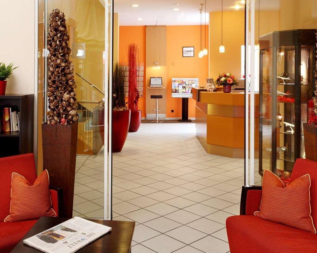 1, 2, Sleep Boardinghouse Unterschleissheim Zentrum Интериор снимка