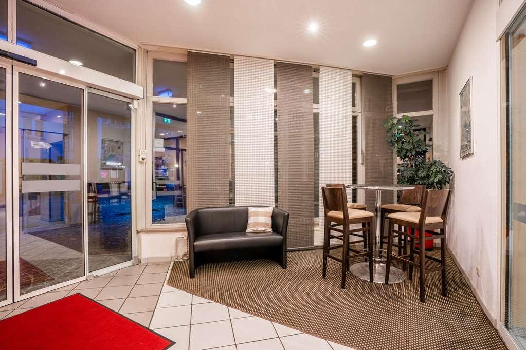1, 2, Sleep Boardinghouse Unterschleissheim Zentrum Интериор снимка