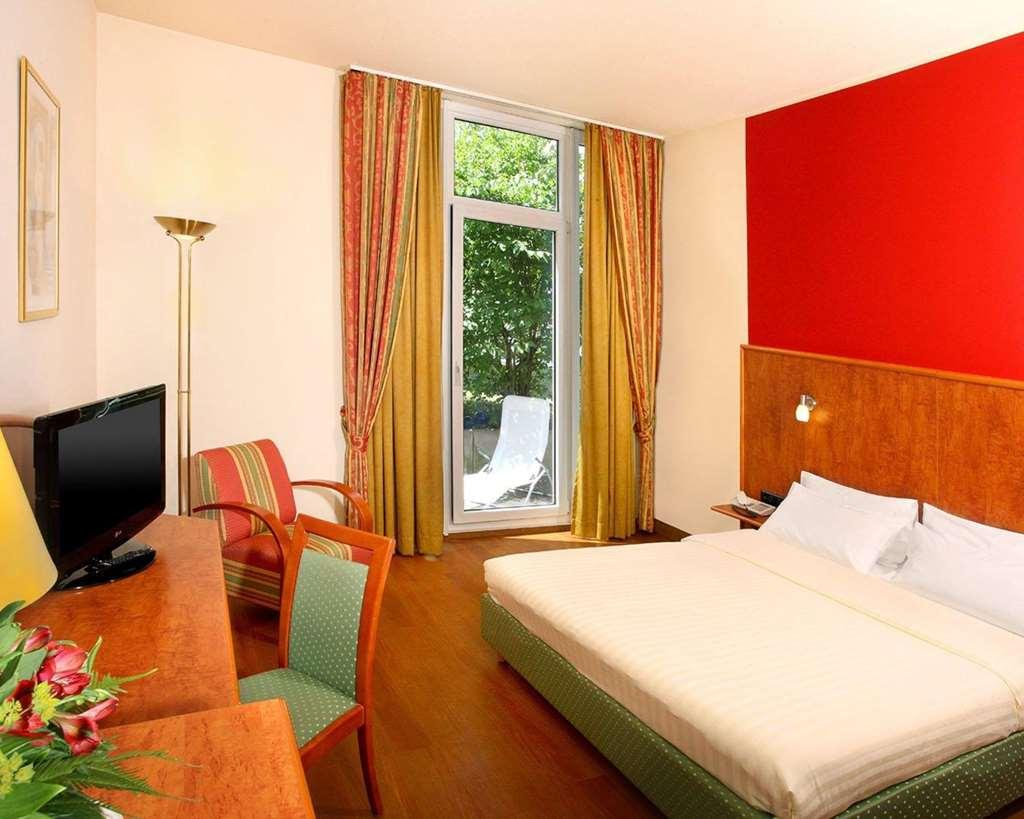 1, 2, Sleep Boardinghouse Unterschleissheim Zentrum Екстериор снимка